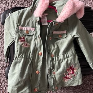 Toddler girl 2t green and pink jacket